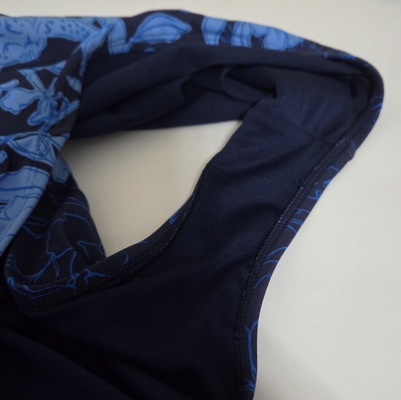 Lilly Pulitzer Jaspen One Piece Swimsuit Low Tide Navy Size 14 - Picture 10 of 11